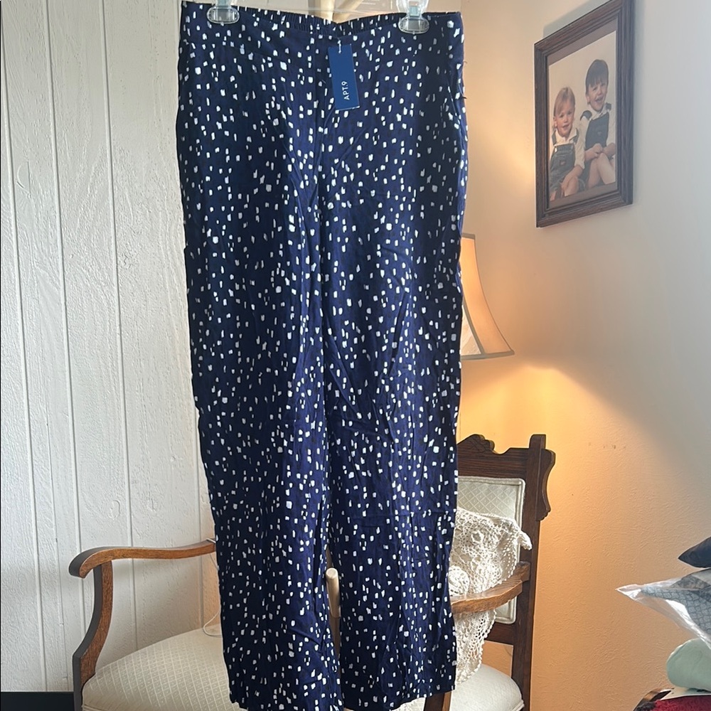 Apt. 9 Blue and White Patterned Pants